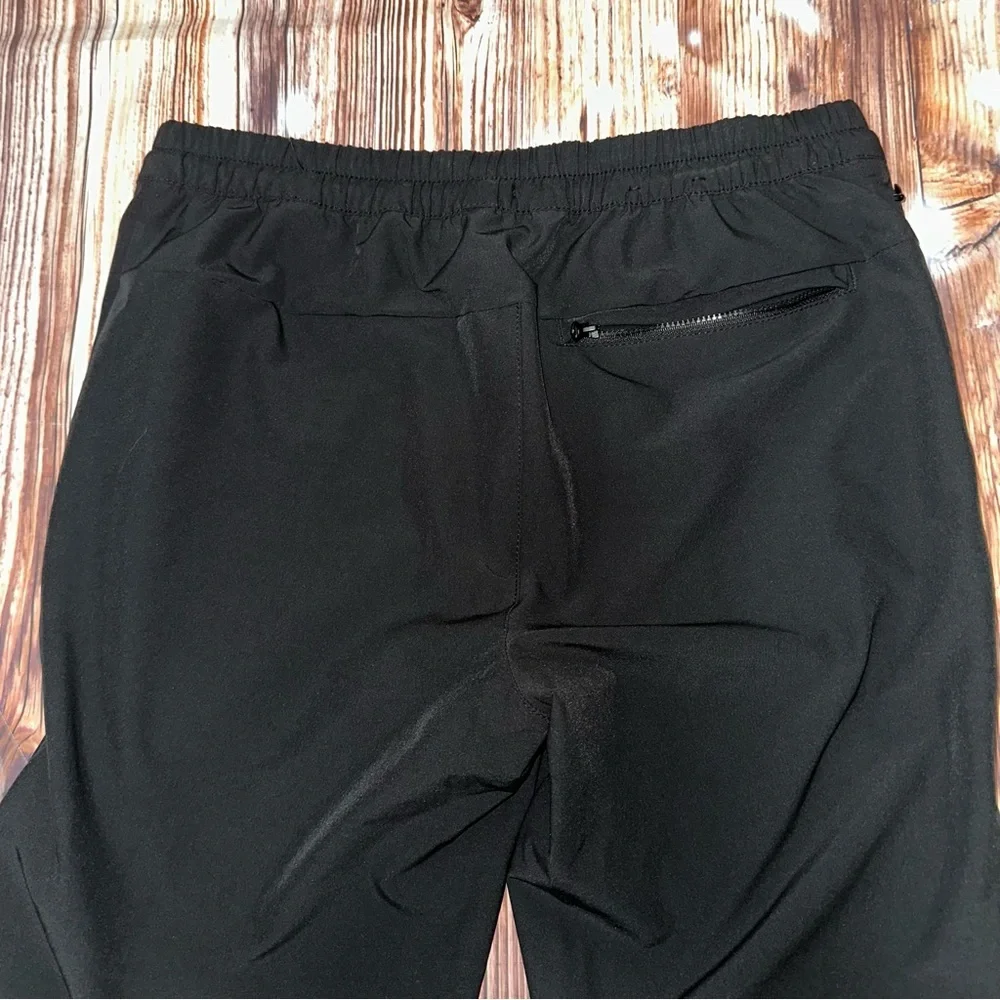 NWT BANANA REPUBLIC SLIM-TAPERED FIT MEN’S PANTS SIZE 31X30 BLACK
